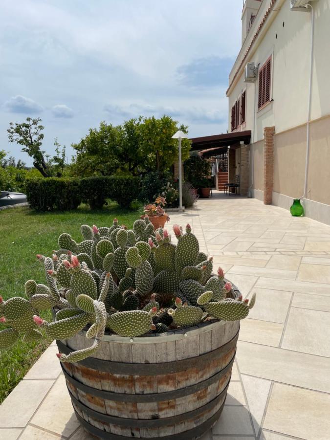 Villa Mara B&B Noto Exterior foto