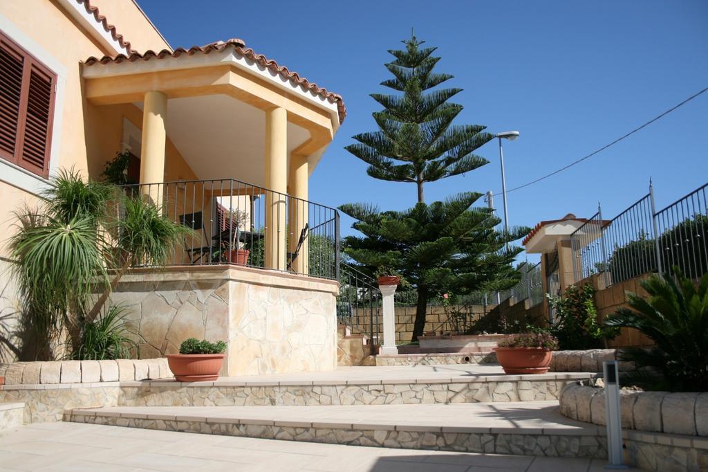 Villa Mara B&B Noto Exterior foto